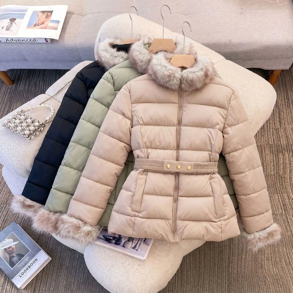Winterkleidung 2026 Neue Mode Pelzkragen Daunenjacke Kurze Wattierte Damenjacke zum Warmhalten