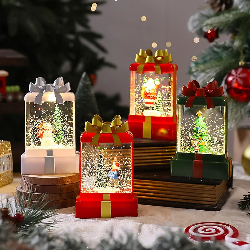 Weihnachtsdekorationen, leuchtende Kristalllichter, Ornamente, neue Weihnachtsmann-Nachtlichter, Weihnachtsgeschenkpakete, kleine Windlichter