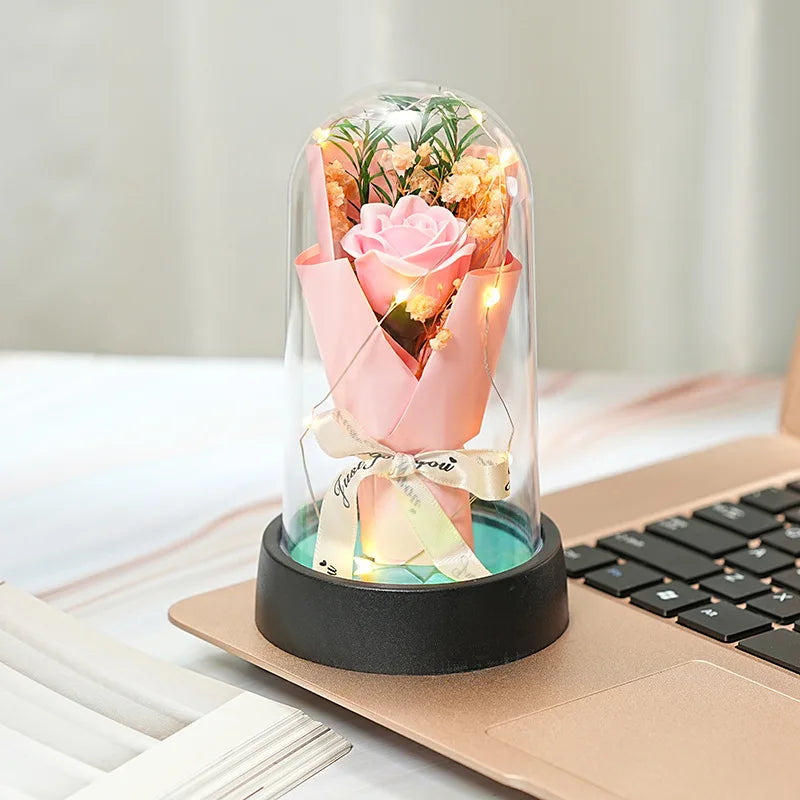 Ewiger Rosen-LED-Glaskuppel-Blumenstrauß, romantisch beleuchtete Verzierung, perfektes Valentinstag, Weihnachten, Heimdekoration, romantisches Geschenk