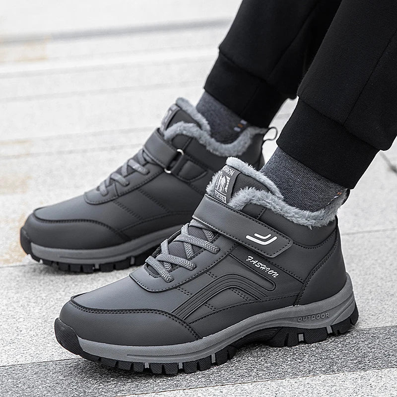 Winterstiefel für Herren, neue wasserdichte PU-Leder-warme Schnee-Stiefeletten für den Außenbereich, warmer Plüsch, rutschfeste Arbeits-High-Top-Freizeitschuhe